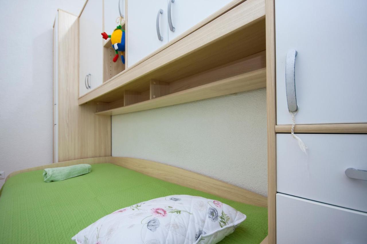Apartman Sena Primosten Exterior photo
